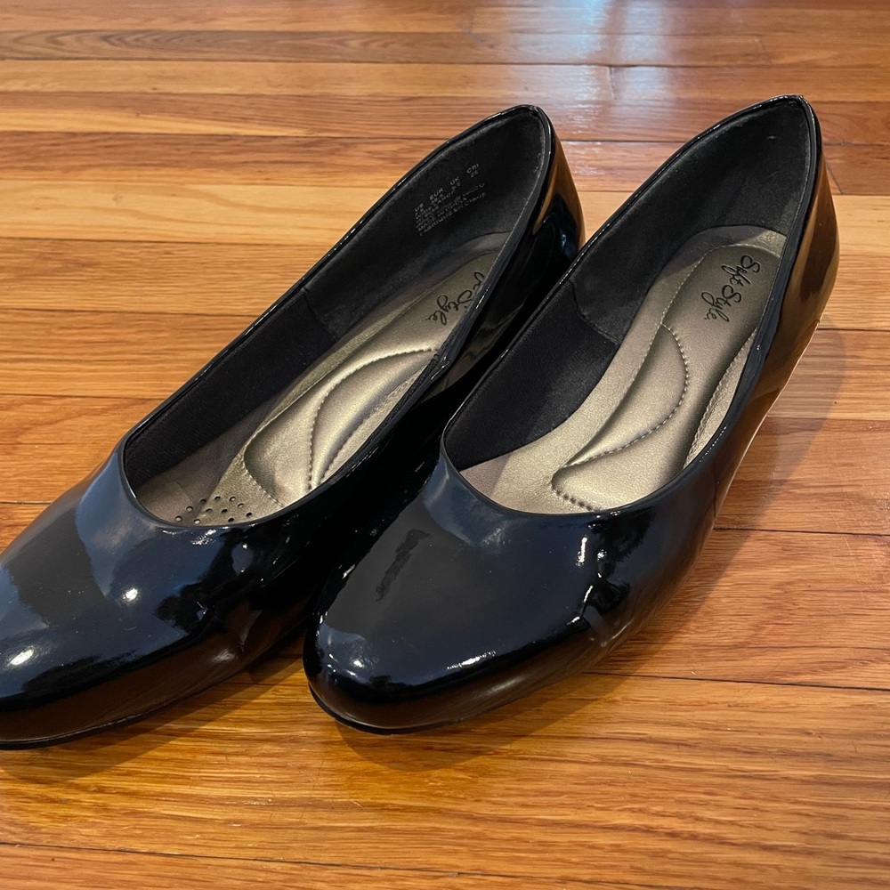 Black Patent Leather Women's Shoes